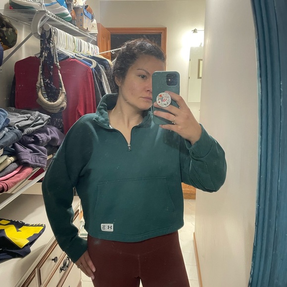 Under Armour Half Zip Cropped Pullover Sweatshirt - Picture 11 of 11
